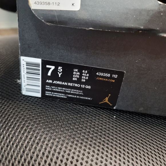 Air Jordan Retro 13 GG, 7.5Y - Picture 4 of 11